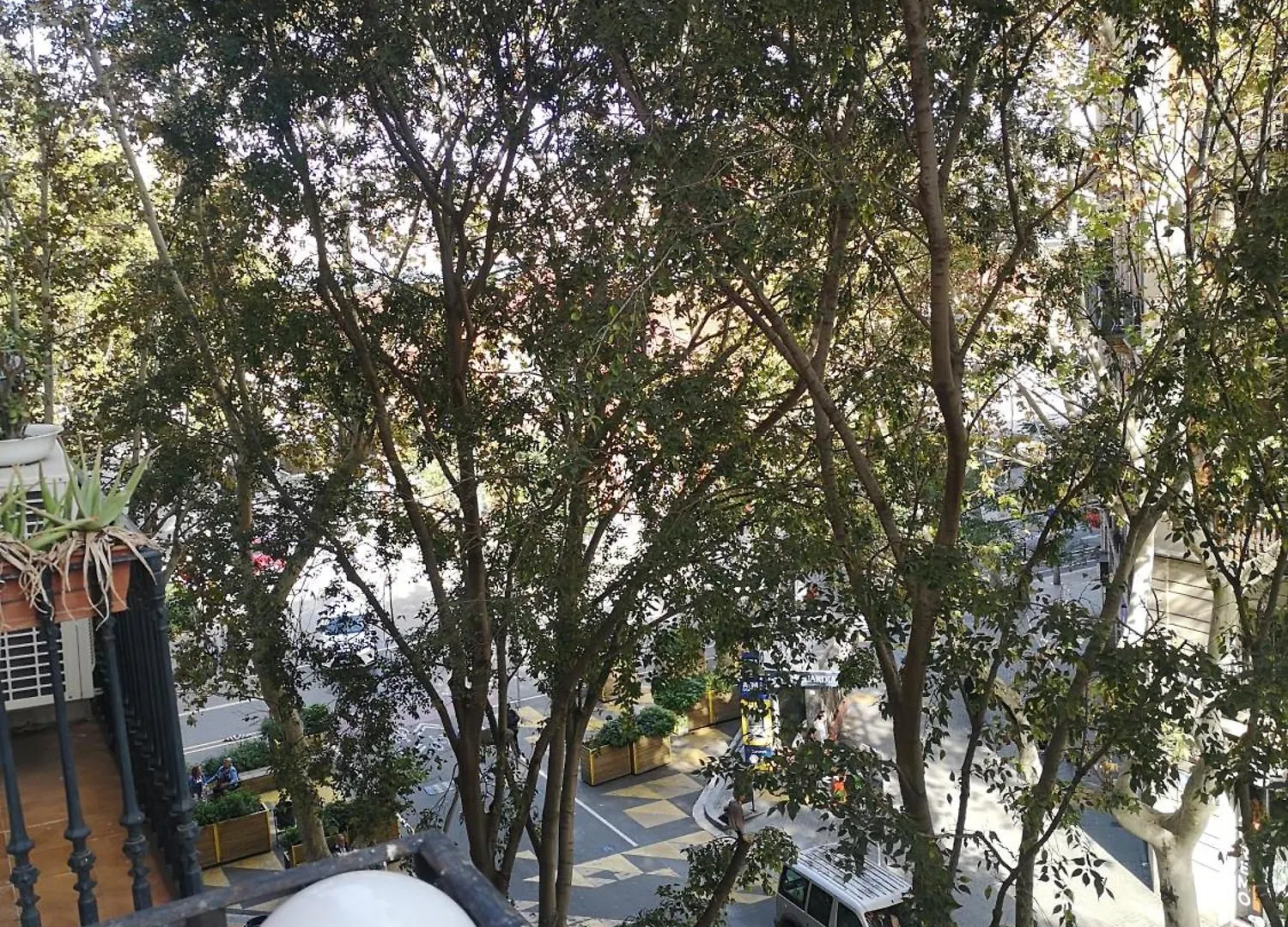 Aparteasy - Family Sant Antoni Apt. Barcelona España