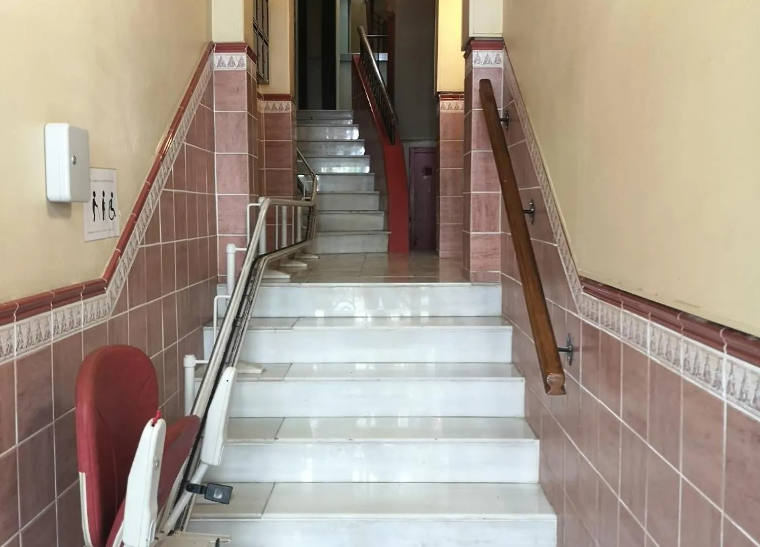 Aparteasy - Family Sant Antoni Apt. Barcelona