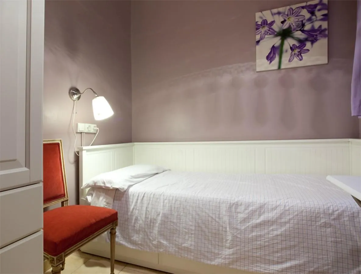 Aparteasy - Family Sant Antoni Apt. Barcelona España
